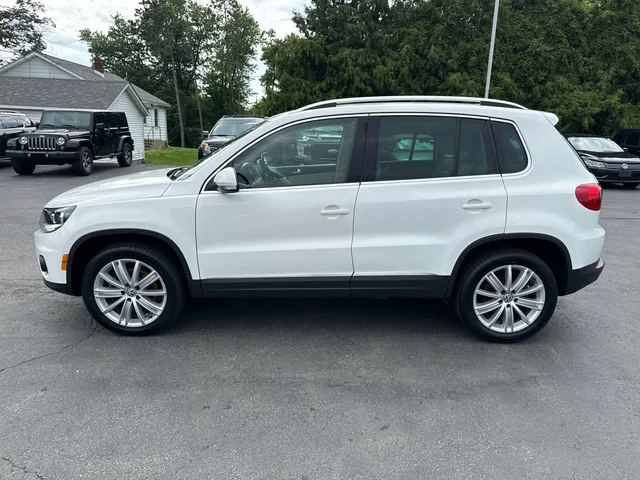 SEMINUEVOS VOLKSWAGEN Tiguan a Estados en autogozo