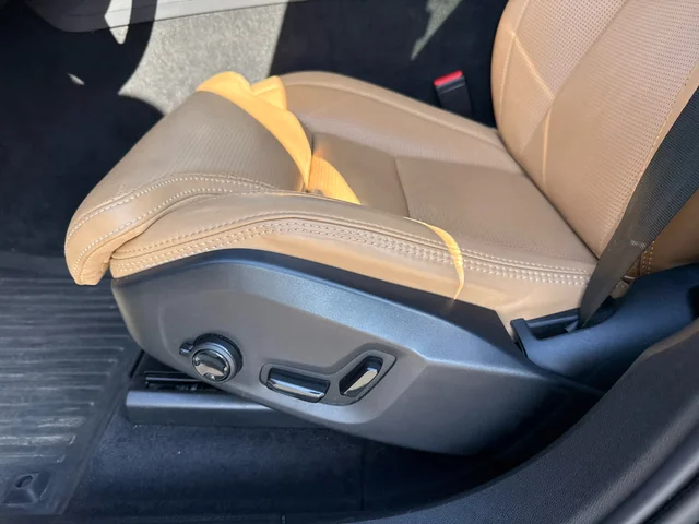 SEMINUEVOS VOLVO XC60 at Matthews in Liberty Buick GMC