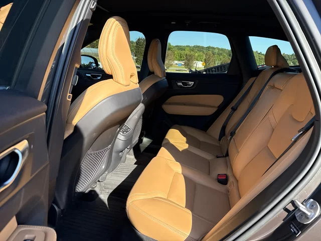 SEMINUEVOS VOLVO XC60 at Matthews in Liberty Buick GMC