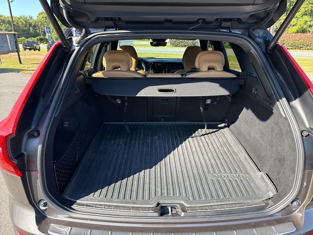 SEMINUEVOS VOLVO XC60 at Matthews in Liberty Buick GMC