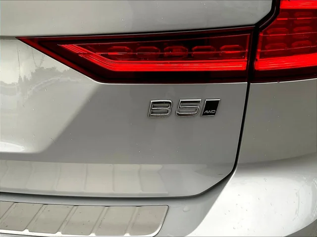 SEMINUEVOS VOLVO V60 Cross Country a Estados en autogozo
