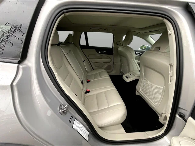 SEMINUEVOS VOLVO V60 Cross Country a Estados en autogozo