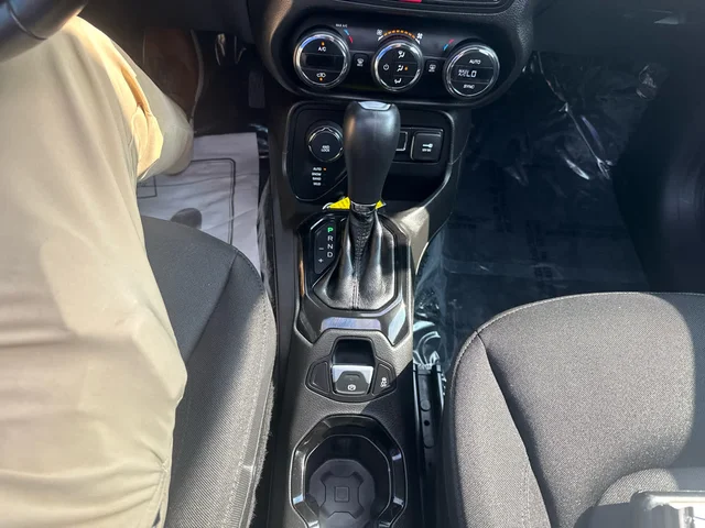 SEMINUEVOS JEEP Renegade a Estados en autogozo