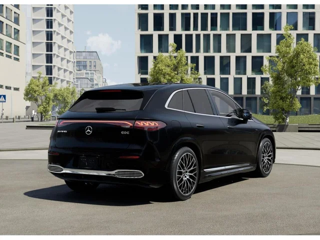 Nuevos MERCEDES-BENZ EQE à Estados chez autogozo