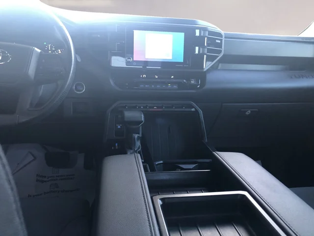 SEMINUEVOS TOYOTA Tundra 4WD a Estados en autogozo