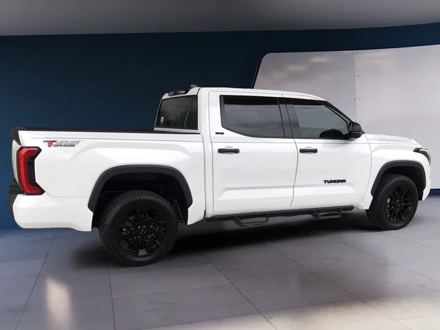 SEMINUEVOS TOYOTA Tundra 4WD a Estados en autogozo
