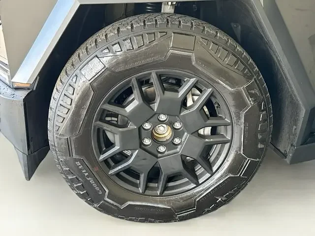 SEMINUEVOS TESLA Cybertruck a Estados en autogozo