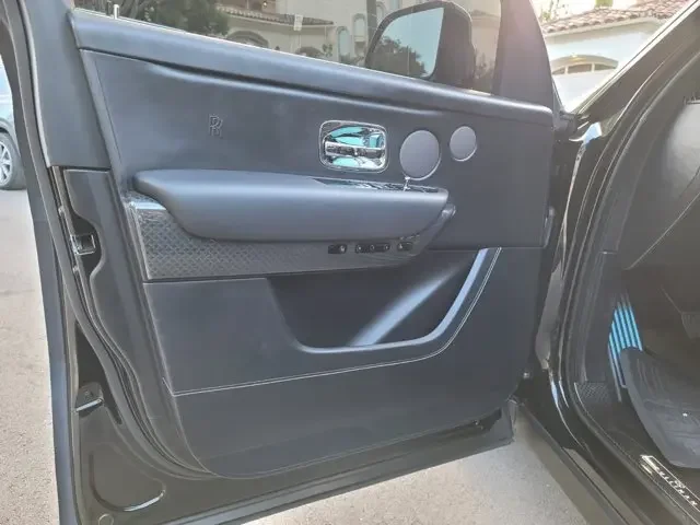 SEMINUEVOS ROLLS-ROYCE Cullinan a Estados en autogozo