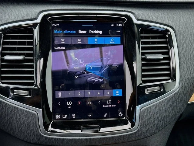 SEMINUEVOS VOLVO XC90 Recharge Plug-In Hybrid a Estados en autogozo