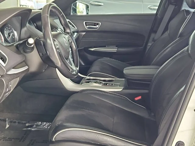 SEMINUEVOS ACURA TLX a Estados en autogozo