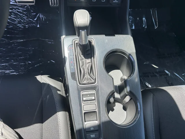 Nuevos HONDA CIVIC HYBRID à Estados chez autogozo