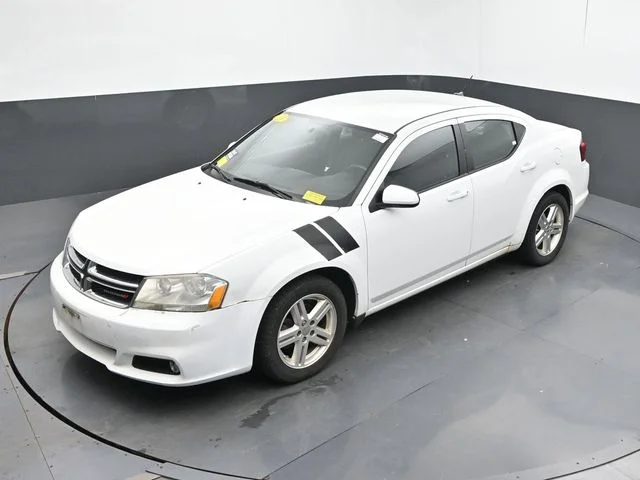 SEMINUEVOS DODGE Avenger a Estados en autogozo