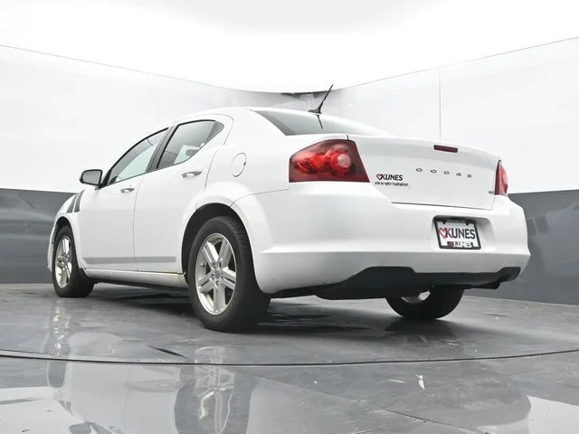 SEMINUEVOS DODGE Avenger a Estados en autogozo