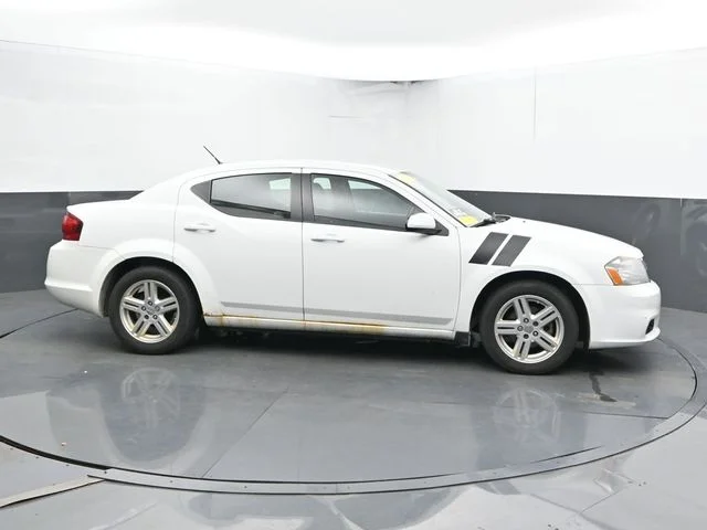 SEMINUEVOS DODGE Avenger a Estados en autogozo
