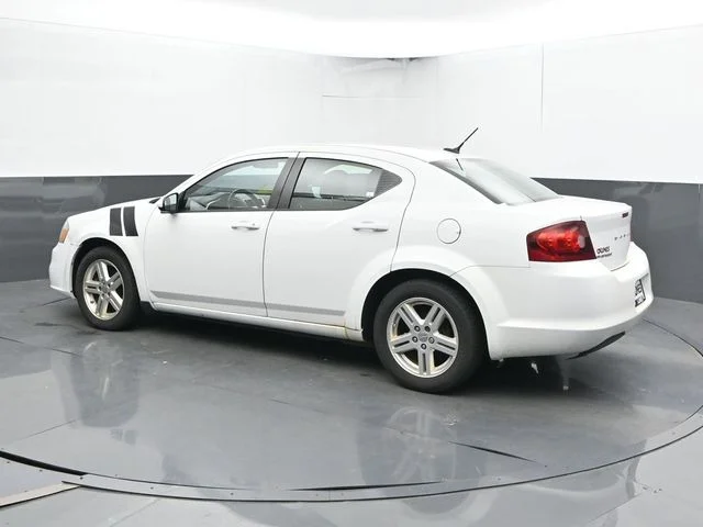 SEMINUEVOS DODGE Avenger a Estados en autogozo