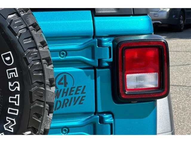 SEMINUEVOS JEEP Wrangler at ELK GROVE in Elk Grove Buick GMC