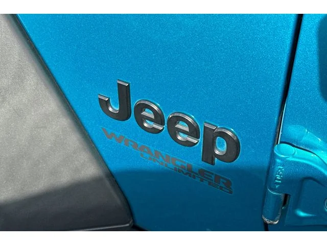 SEMINUEVOS JEEP Wrangler at ELK GROVE in Elk Grove Buick GMC
