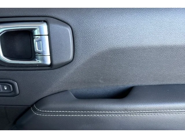 SEMINUEVOS JEEP Wrangler at ELK GROVE in Elk Grove Buick GMC