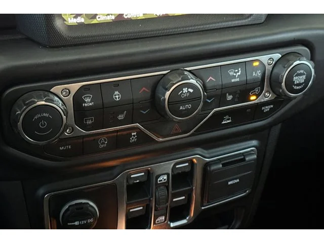 SEMINUEVOS JEEP Wrangler at ELK GROVE in Elk Grove Buick GMC