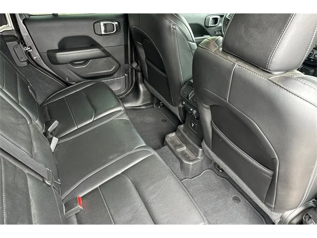 SEMINUEVOS JEEP Wrangler at ELK GROVE in Elk Grove Buick GMC