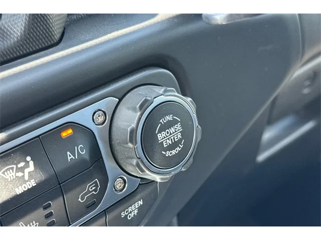 SEMINUEVOS JEEP Wrangler at ELK GROVE in Elk Grove Buick GMC