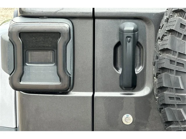 SEMINUEVOS JEEP Wrangler at ELK GROVE in Elk Grove Buick GMC