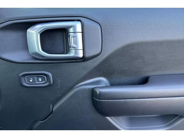 SEMINUEVOS JEEP Wrangler at ELK GROVE in Elk Grove Buick GMC