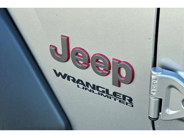 SEMINUEVOS JEEP Wrangler at ELK GROVE in Elk Grove Buick GMC