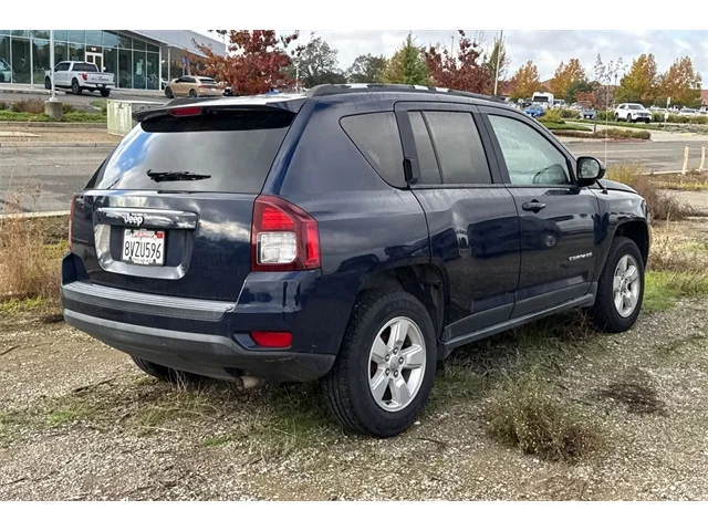 SEMINUEVOS JEEP Compass at ELK GROVE in Elk Grove Buick GMC