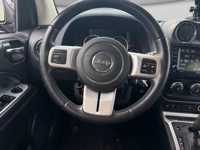 SEMINUEVOS JEEP Compass a Estados en autogozo