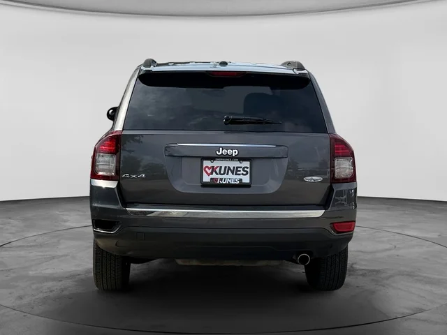 SEMINUEVOS JEEP Compass a Estados en autogozo