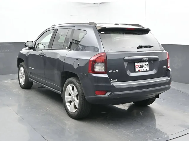 SEMINUEVOS JEEP Compass a Estados en autogozo