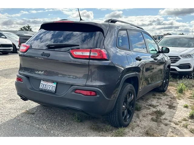 SEMINUEVOS JEEP Cherokee at ELK GROVE in Elk Grove Buick GMC