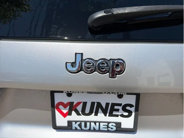 SEMINUEVOS JEEP Cherokee a Estados en autogozo