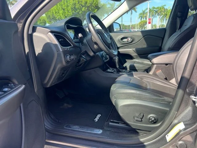 SEMINUEVOS JEEP Cherokee a Estados en autogozo
