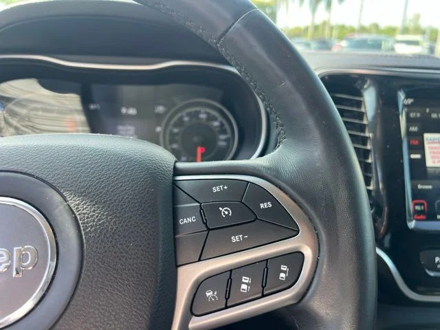 SEMINUEVOS JEEP Cherokee a Estados en autogozo