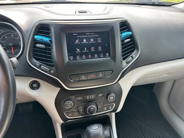 SEMINUEVOS JEEP Cherokee a Estados en autogozo