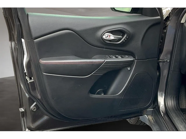 SEMINUEVOS JEEP Cherokee a Estados en autogozo