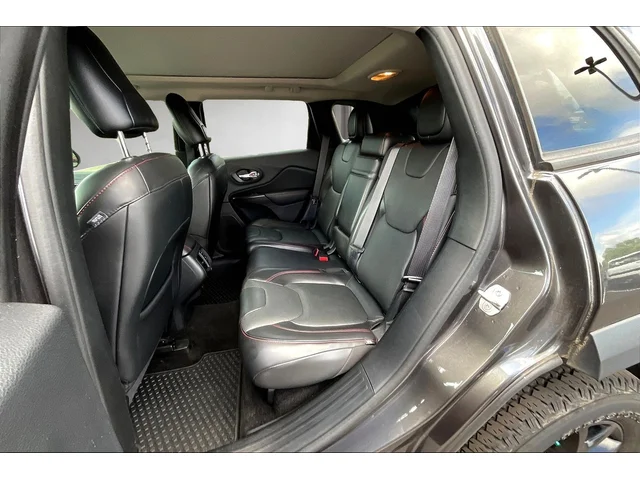 SEMINUEVOS JEEP Cherokee a Estados en autogozo