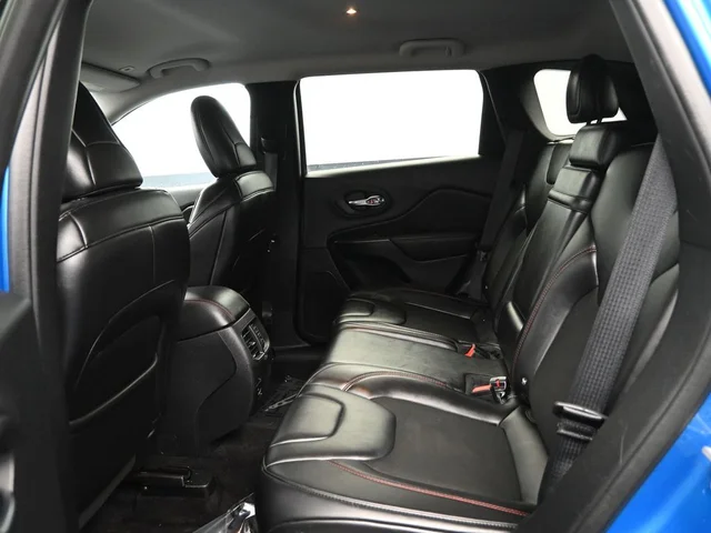 SEMINUEVOS JEEP Cherokee a Estados en autogozo