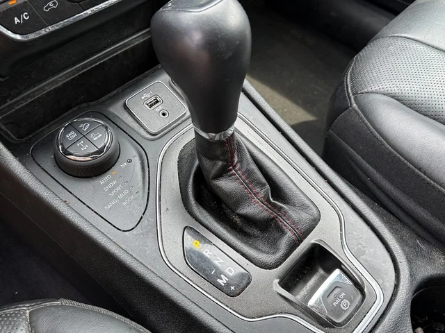 SEMINUEVOS JEEP Cherokee a Estados en autogozo