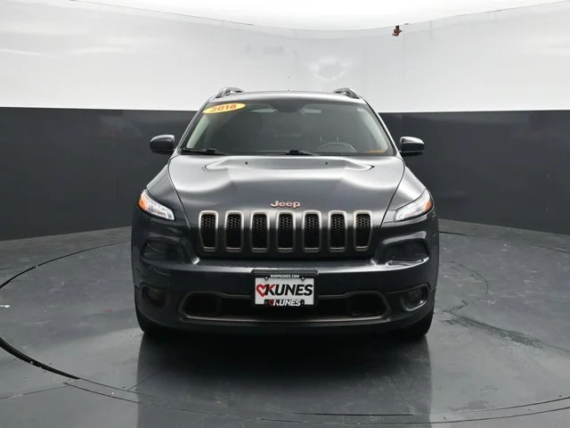 SEMINUEVOS JEEP Cherokee a Estados en autogozo