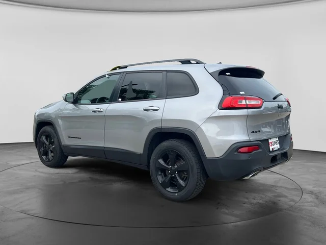 SEMINUEVOS JEEP Cherokee a Estados en autogozo