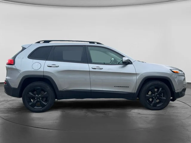 SEMINUEVOS JEEP Cherokee a Estados en autogozo