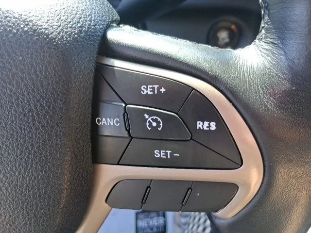 SEMINUEVOS JEEP Cherokee a Estados en autogozo