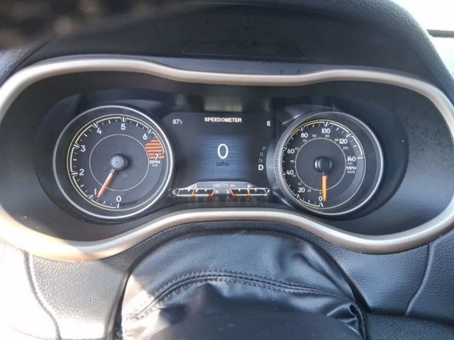 SEMINUEVOS JEEP Cherokee a Estados en autogozo