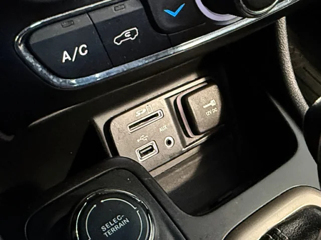 SEMINUEVOS JEEP Cherokee a Estados en autogozo
