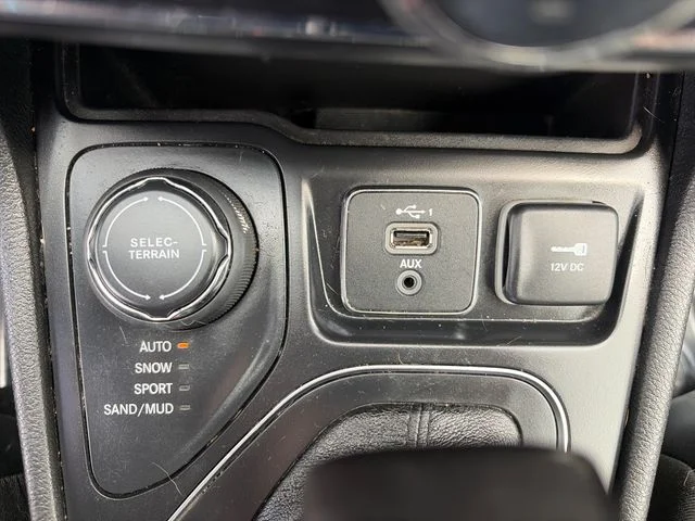 SEMINUEVOS JEEP Cherokee a Estados en autogozo