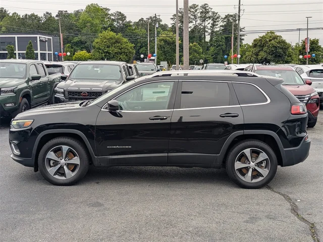 SEMINUEVOS JEEP Cherokee at Kennesaw, in Town Center Nissan