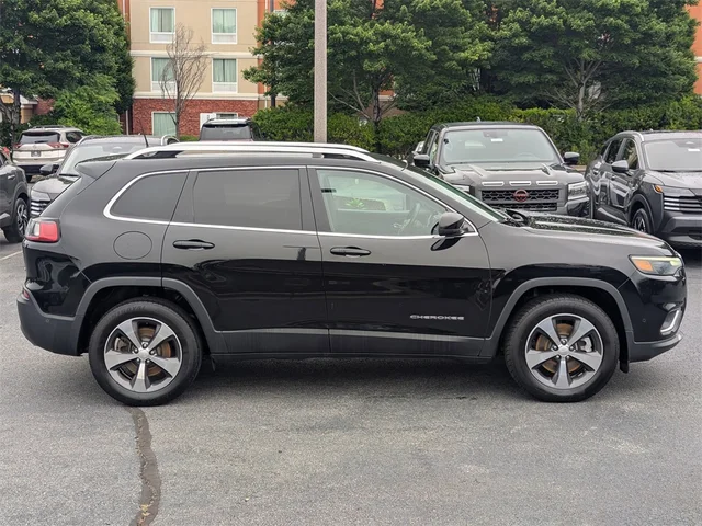 SEMINUEVOS JEEP Cherokee at Kennesaw, in Town Center Nissan